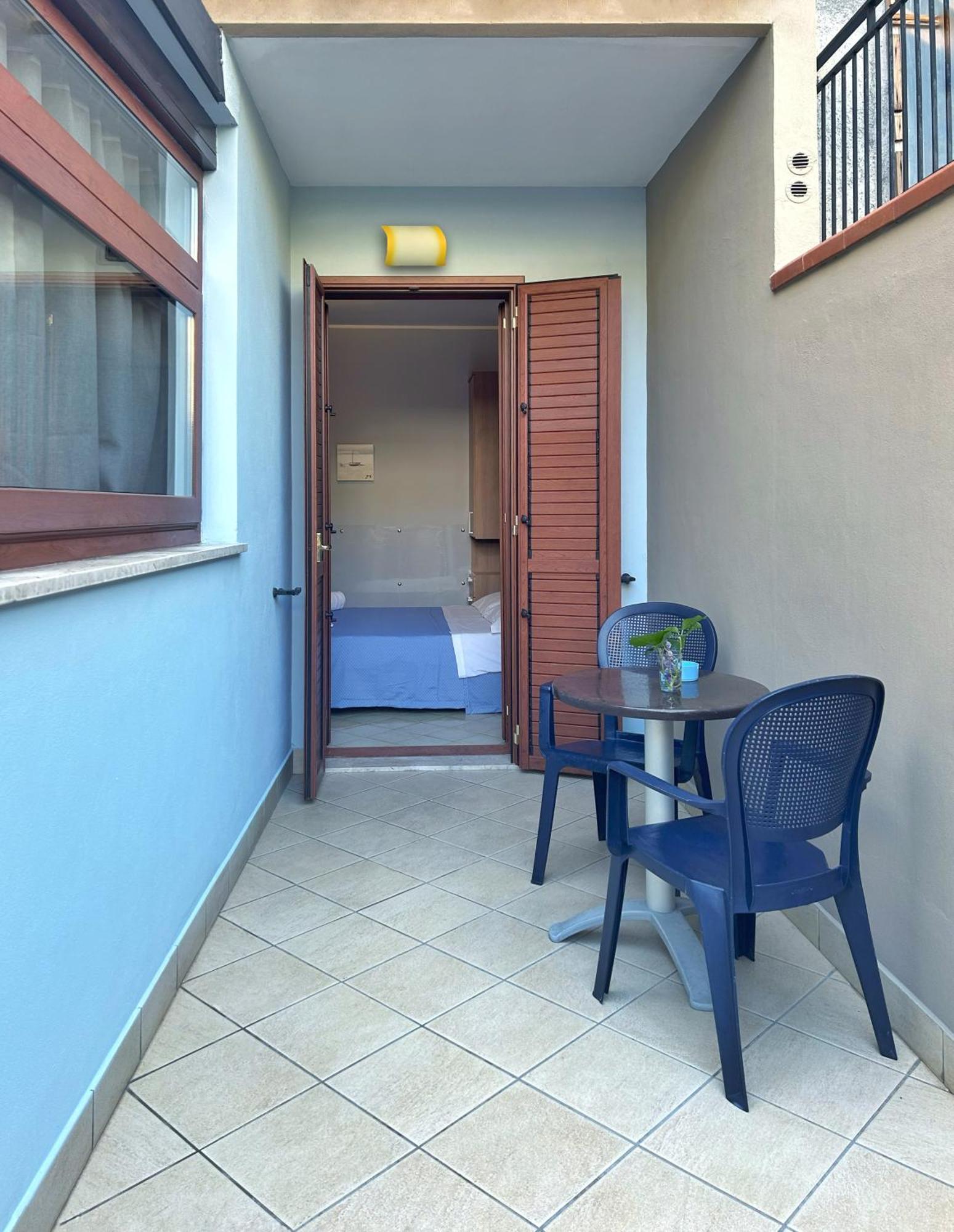 La Piazzetta Bed and Breakfast Giardini Naxos Eksteriør billede