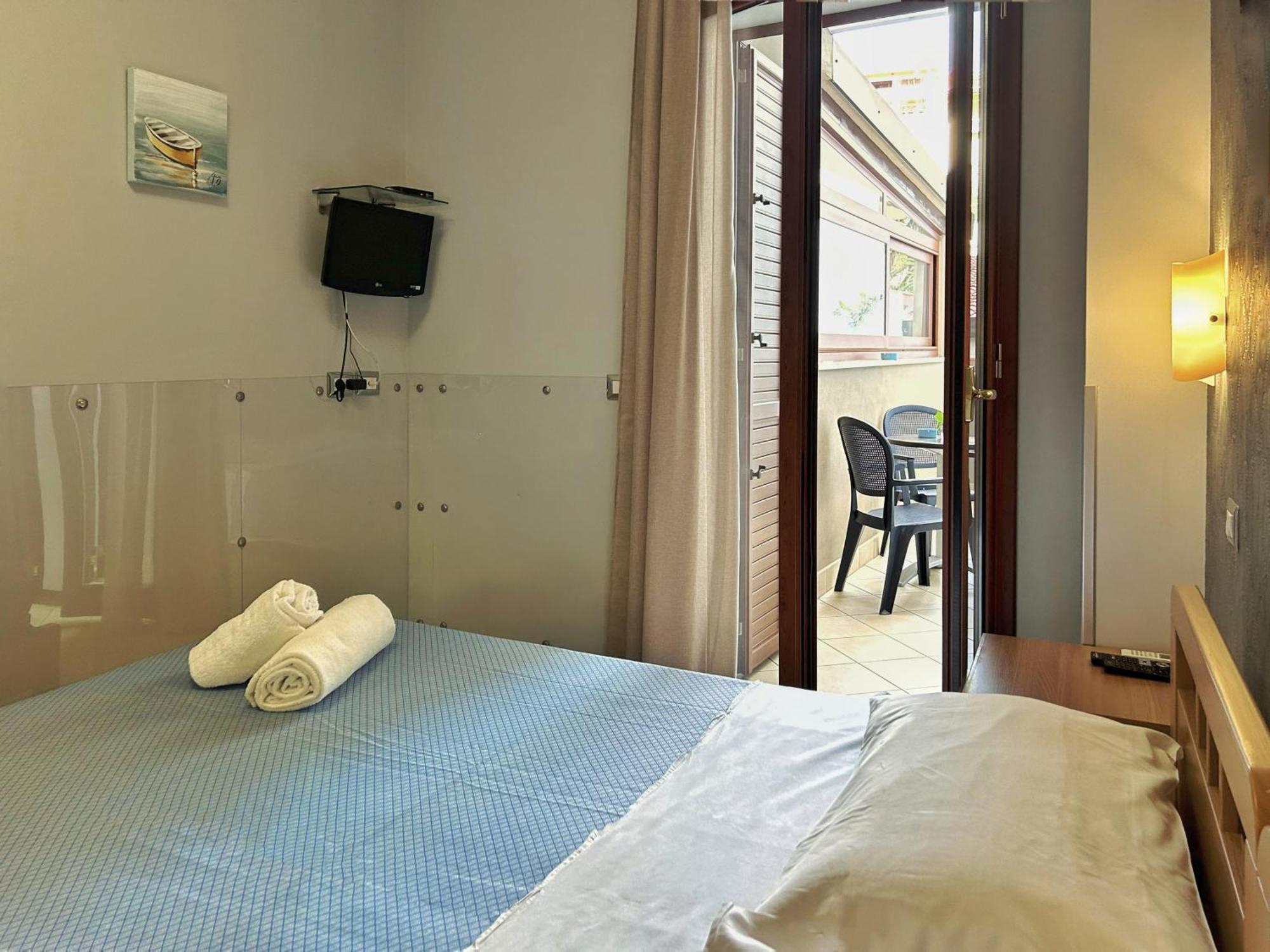 La Piazzetta Bed and Breakfast Giardini Naxos Eksteriør billede