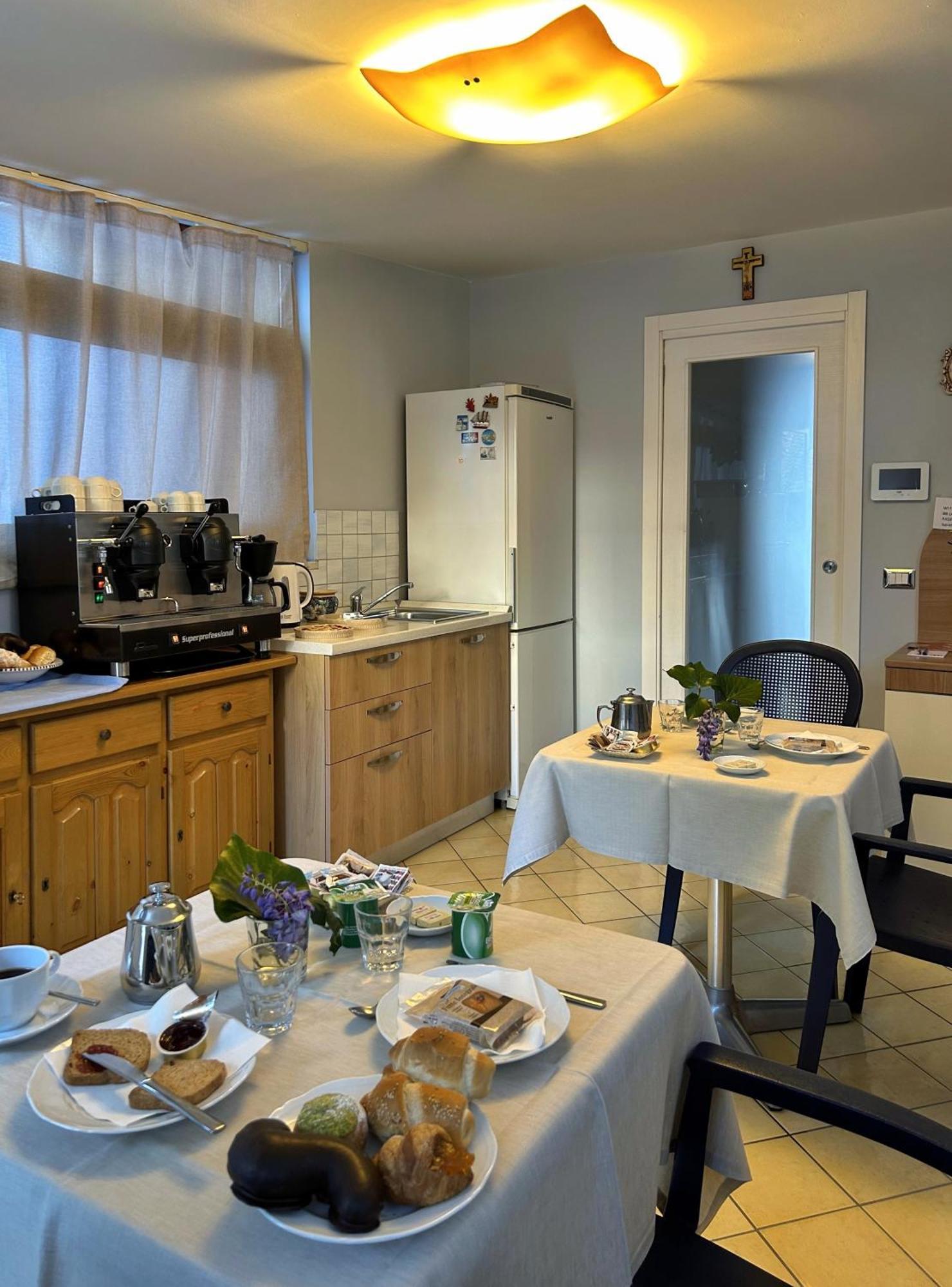 La Piazzetta Bed and Breakfast Giardini Naxos Eksteriør billede